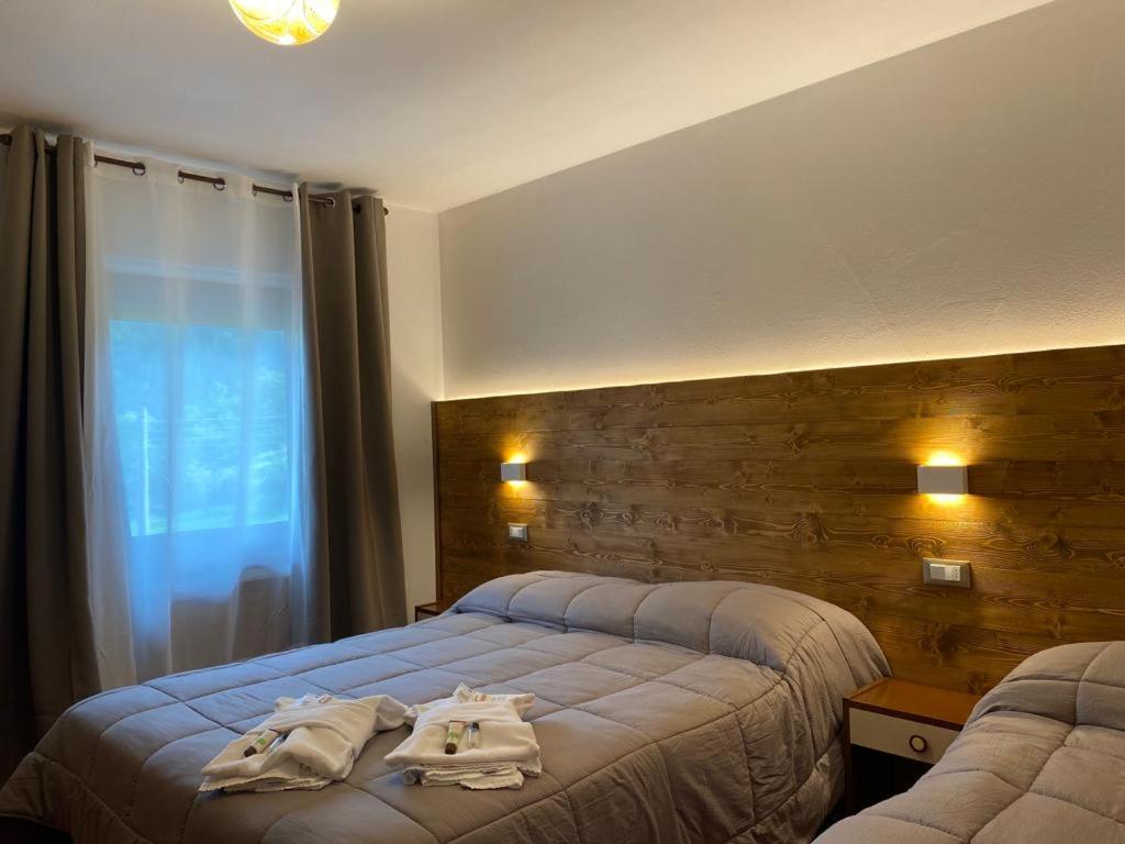 Albergo Quai Monno Exteriör bild